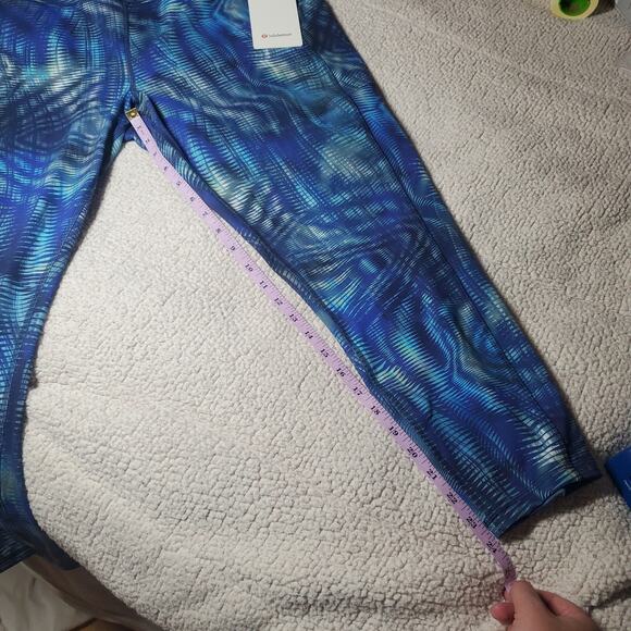 NWT lululemon Invigorate HR Tight Foil Size 20 Blue Shapeshifter Flux Blue Multi - Picture 11 of 12